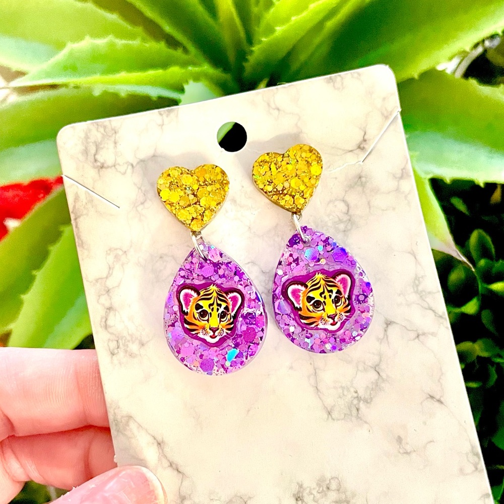 Tiger Acrylic Sticker Earrings - Picture 2 of 4